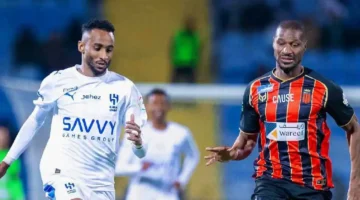 واقعة تحكيمية مثيرة.. خطأ فادح في مباراة الهلال والرياض يثير الجدل بالدوري السعودي